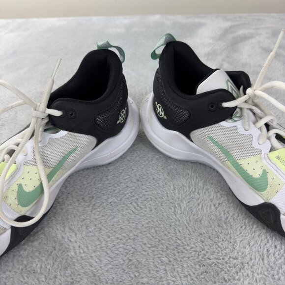 Nike Giannis Immortality 2 GS White Barely Volt Boys Size 7Y US - Picture 13 of 14